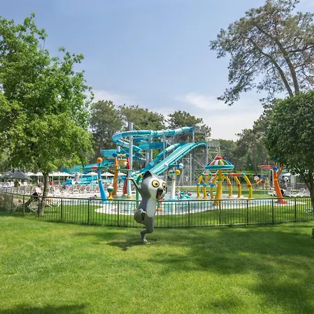 Arcanus Sorgun 5* Side